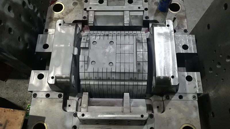 哈尔滨市设备有限公司