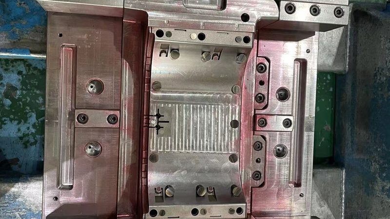模具材质选择：精准定位，提升模具性能**