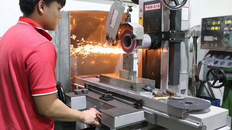 东莞冲压模具性价比之选：如何规避误区，找到最佳方案