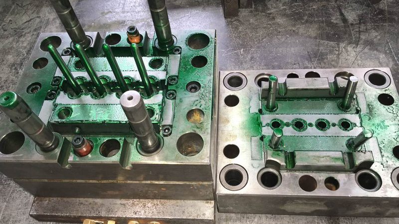 液态硅胶模具安装注意事项