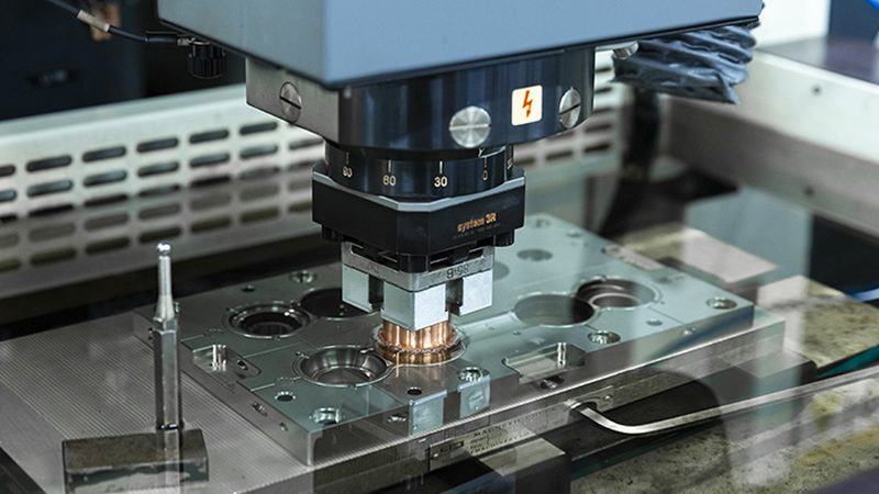 揭秘东莞精密模具加工工艺流程
