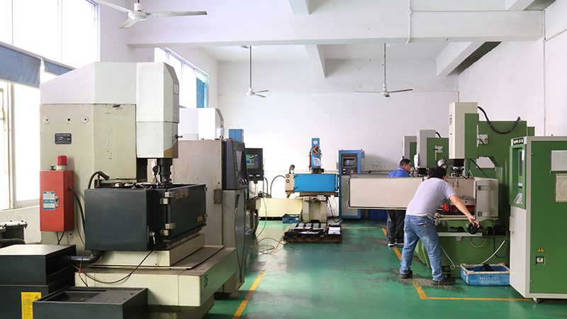 空调模具加工周期揭秘：影响因素与优化策略