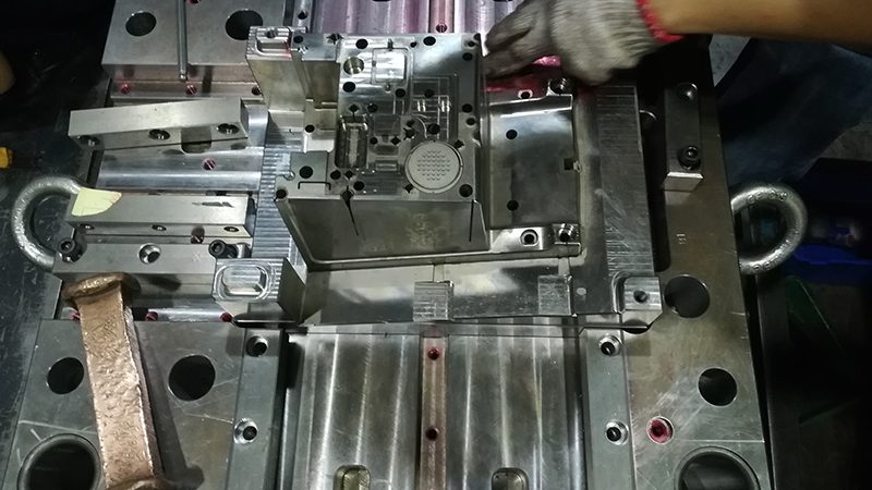 大型模具制造厂加工费用：合理范围如何界定？**